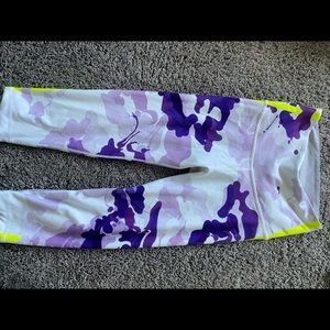 Peloton Capri legging